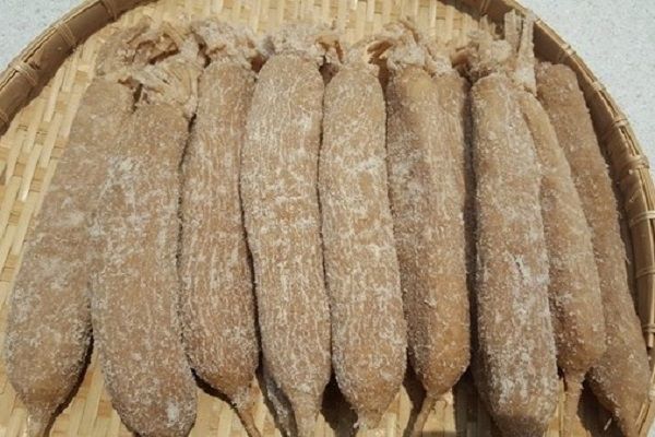 Loại củ màu trắng, được ví như "nhân sâm mùa đông", có tác dụng chữa bệnh đem muối lên kho cùng thịt vịt rất ngon - Ảnh 1.