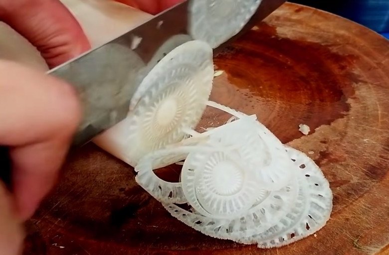 Thứ này xưa chỉ cho lợn, rất bổ mà ít người ăn, thái ra làm nộm ngon hơn thịt, khúc bé tí 250.000đ - Ảnh 5. Thứ này xưa chỉ cho lợn, rất bổ mà ít người ăn, thái ra làm nộm ngon hơn thịt, khúc bé tí 250.000đ - Ảnh 5.