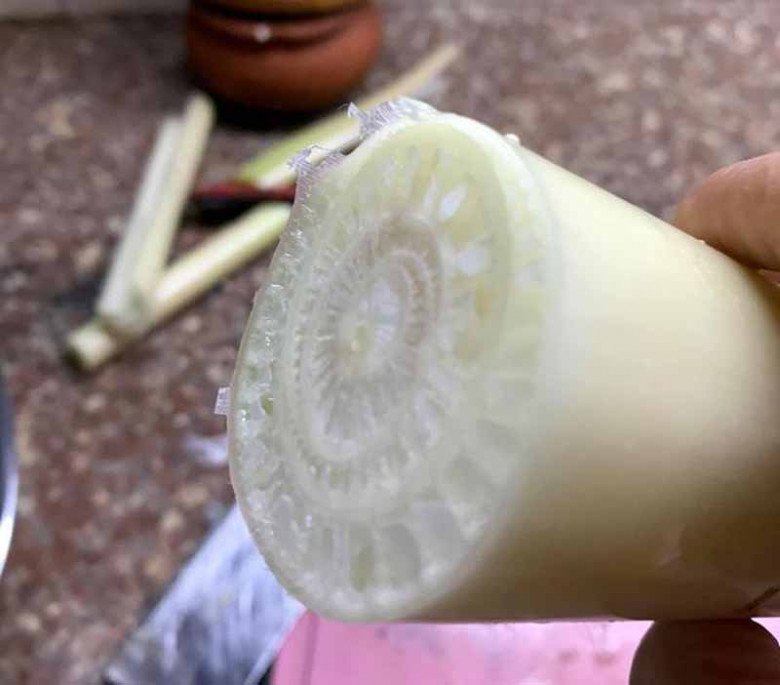 Thứ này xưa chỉ cho lợn, rất bổ mà ít người ăn, thái ra làm nộm ngon hơn thịt, khúc bé tí 250.000đ - Ảnh 4. Thứ này xưa chỉ cho lợn, rất bổ mà ít người ăn, thái ra làm nộm ngon hơn thịt, khúc bé tí 250.000đ - Ảnh 4.