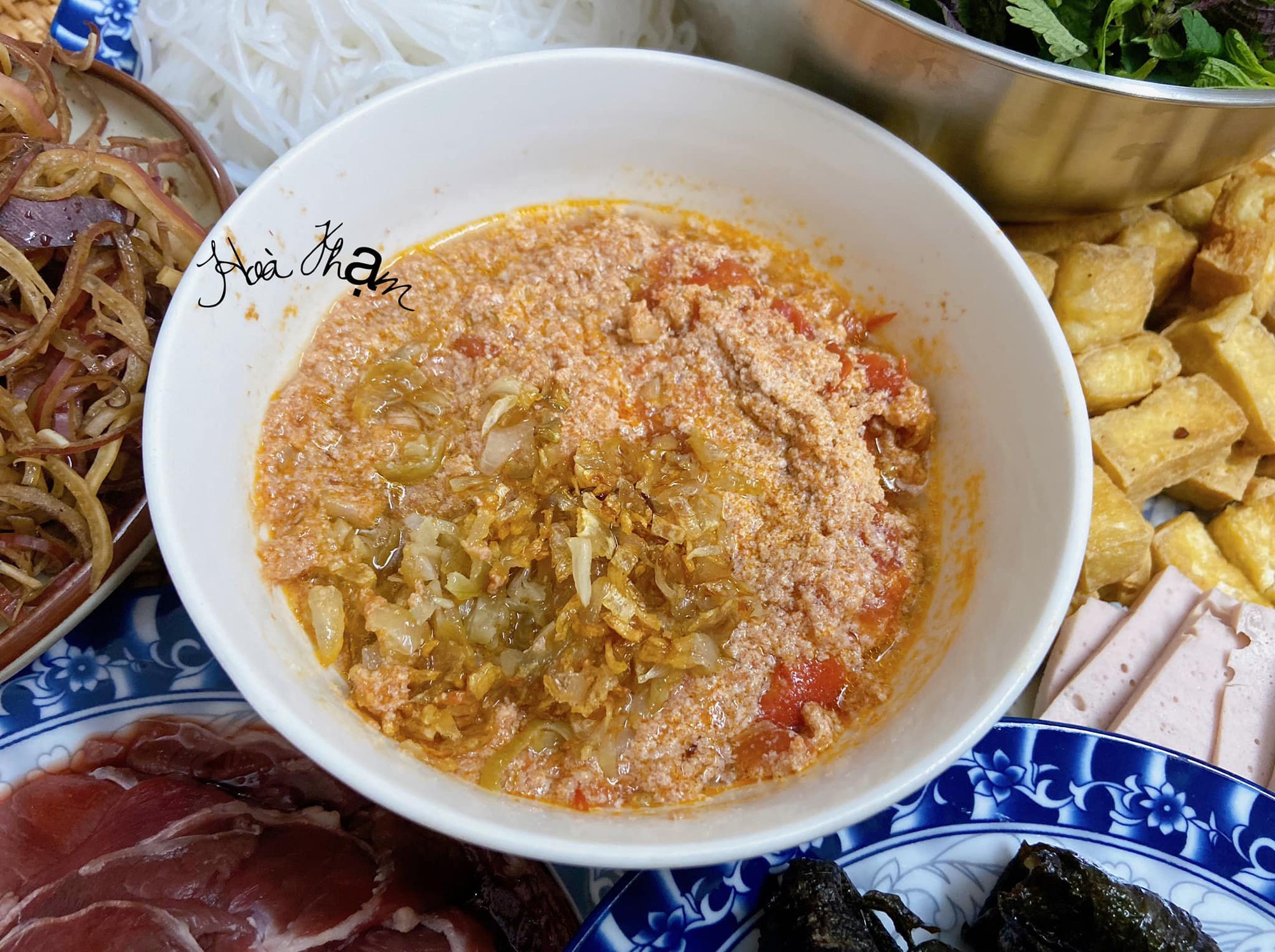 Loại động vật "bé tí" sống ở bờ ruộng là thực phẩm tốt cho sức khỏe, ngon nhất khi nấu bún - Ảnh 4. Loại động vật "bé tí" sống ở bờ ruộng là thực phẩm tốt cho sức khỏe, ngon nhất khi nấu bún - Ảnh 4.