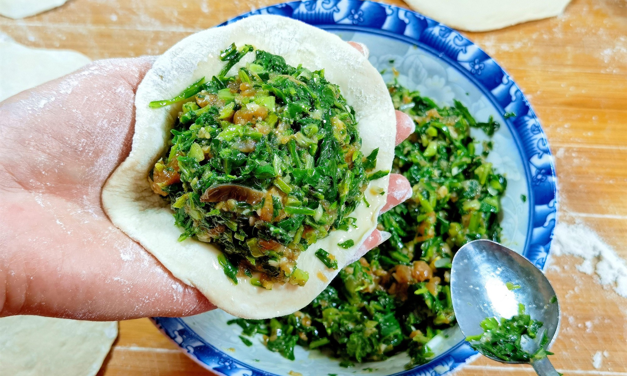 Loại rau dại mệnh danh là "cỏ đái dầm" chống viêm, giải độc, lợi tiểu nhưng 4 người không nên dùng - Ảnh 7.