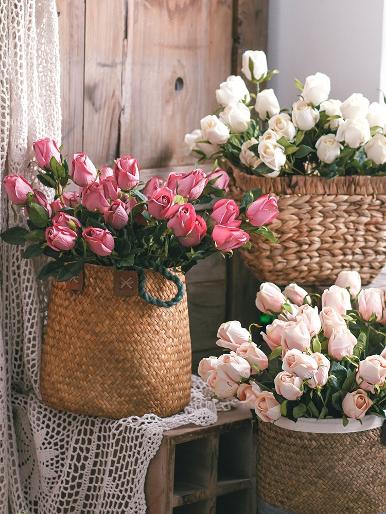 Nhà giàu không trồng 3 cây cảnh này, hoa càng thịnh sức khỏe càng yếu, phong thủy càng xấu - Ảnh 2.