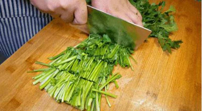 Cây này tưởng chỉ tạo mùi thơm không ngờ toàn thân là kho báu, vitamin C cao gấp 5 lần chanh - Ảnh 4. Cây này tưởng chỉ tạo mùi thơm không ngờ toàn thân là kho báu, vitamin C cao gấp 5 lần chanh - Ảnh 4.