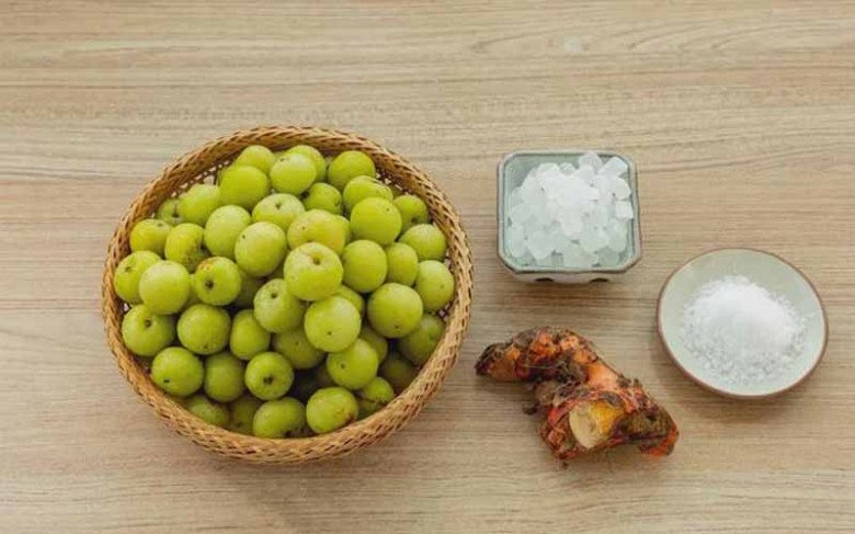 Quả dại được ví là “kim cương xanh”, vitamin C cao ngất ngưởng, gặp thì nhớ mua ăn - Ảnh 7.