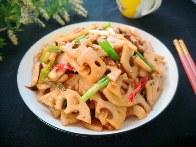 Toàn thân cây này là thuốc bổ, phần củ dồi dào kali giúp giảm mệt mỏi, đem xào được món đơn giản mà ngon - Ảnh 8. Toàn thân cây này là thuốc bổ, phần củ dồi dào kali giúp giảm mệt mỏi, đem xào được món đơn giản mà ngon - Ảnh 8.