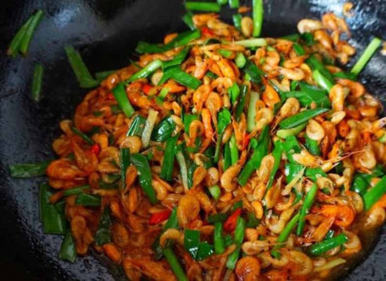Con bé tí hễ bắt lên là nhảy tanh tách, canxi gấp 9 lần sữa, tiếc vì nhiều người không ăn được - Ảnh 6. Con bé tí hễ bắt lên là nhảy tanh tách, canxi gấp 9 lần sữa, tiếc vì nhiều người không ăn được - Ảnh 6.