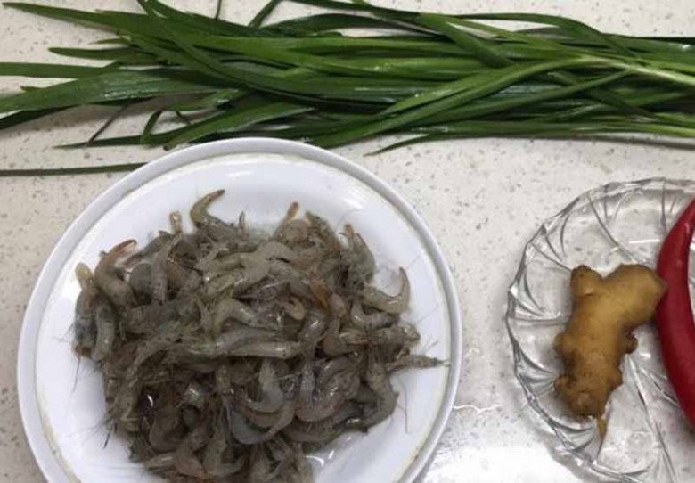 Con bé tí hễ bắt lên là nhảy tanh tách, canxi gấp 9 lần sữa, tiếc vì nhiều người không ăn được - Ảnh 3. Con bé tí hễ bắt lên là nhảy tanh tách, canxi gấp 9 lần sữa, tiếc vì nhiều người không ăn được - Ảnh 3.