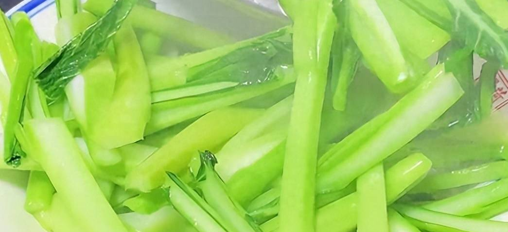 Loại rau rẻ tiền, mùa thu bổ dưỡng tựa nhân sâm, nhuận tràng, bổ mắt, luộc hay xào đều ngon miệng - Ảnh 8.