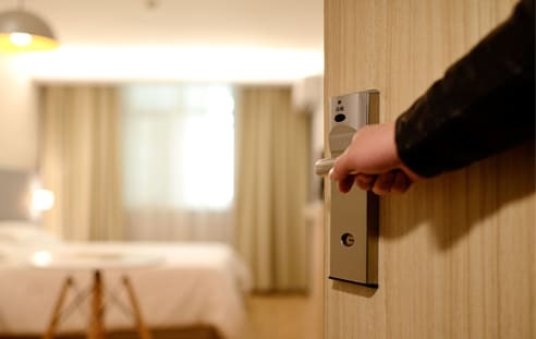 Người xưa dặn: "Mở cửa vào nhà không thấy 4 thứ, cuộc sống suôn sẻ như ý" - Ảnh 1.