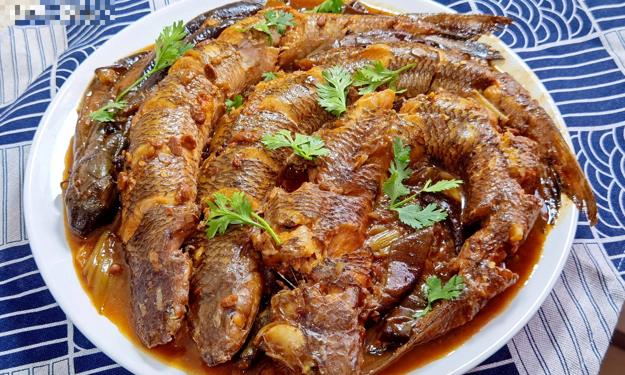 Loại cá nhiều dinh dưỡng hơn cá chép, ngon hơn cá diếc, hầm với "vua của các loại rau" cực thơm ngon - Ảnh 2.