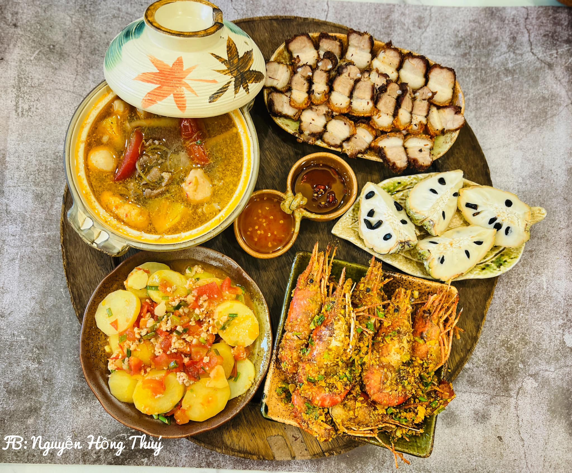 Mẹ đảm Hà thành gợi ý thực đơn mâm cơm gia đình đơn giản hấp dẫn - Ảnh 8. Mẹ đảm Hà thành gợi ý thực đơn mâm cơm gia đình đơn giản hấp dẫn - Ảnh 8.