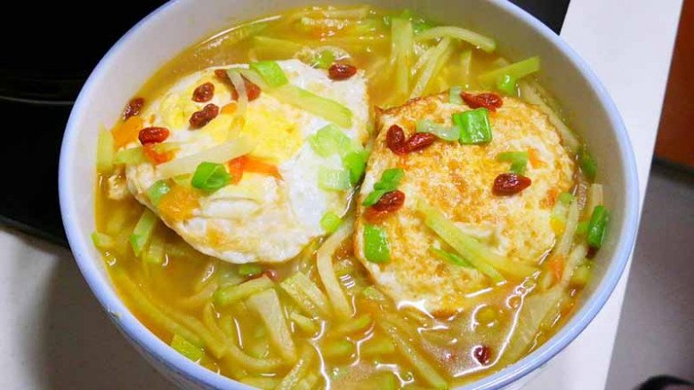 Củ này người Nhật ví là “chìa khóa” trường thọ, chợ bán 30.000đ/kg, nấu với quả giàu canxi gấp đôi dinh dưỡng - Ảnh 7. Củ này người Nhật ví là “chìa khóa” trường thọ, chợ bán 30.000đ/kg, nấu với quả giàu canxi gấp đôi dinh dưỡng - Ảnh 7.