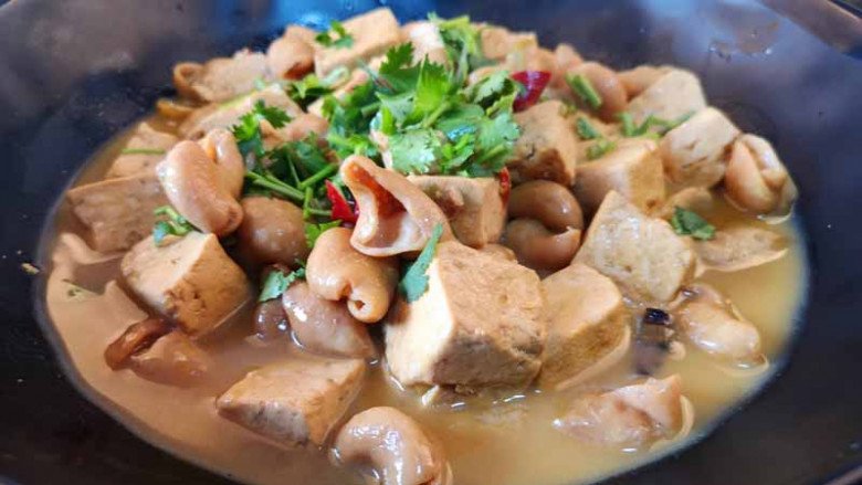 Rửa lòng già heo đừng bỏ muối, thêm đúng 1 thìa này lòng sạch từ trong ra ngoài, không hôi tanh - Ảnh 5. Rửa lòng già heo đừng bỏ muối, thêm đúng 1 thìa này lòng sạch từ trong ra ngoài, không hôi tanh - Ảnh 5.