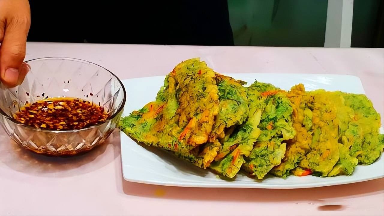 Loại rau có "mùi lạ", giàu kháng sinh, nâng cao sức đề kháng, đừng nấu cá mang làm bánh rất ngon  - Ảnh 7.