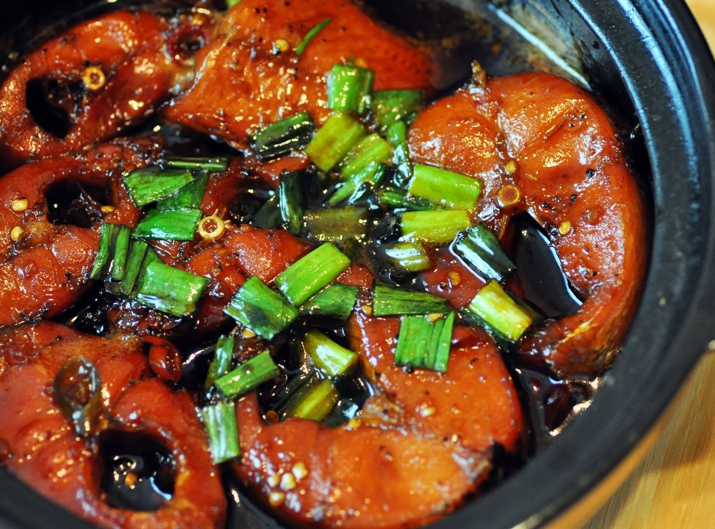 Kiểu kho cá bằng loại quả mọng nước tại Cần Thơ khiến cư dân mạng hào hứng xin công thức về nấu - Ảnh 1. Kiểu kho cá bằng loại quả mọng nước tại Cần Thơ khiến cư dân mạng hào hứng xin công thức về nấu - Ảnh 1.