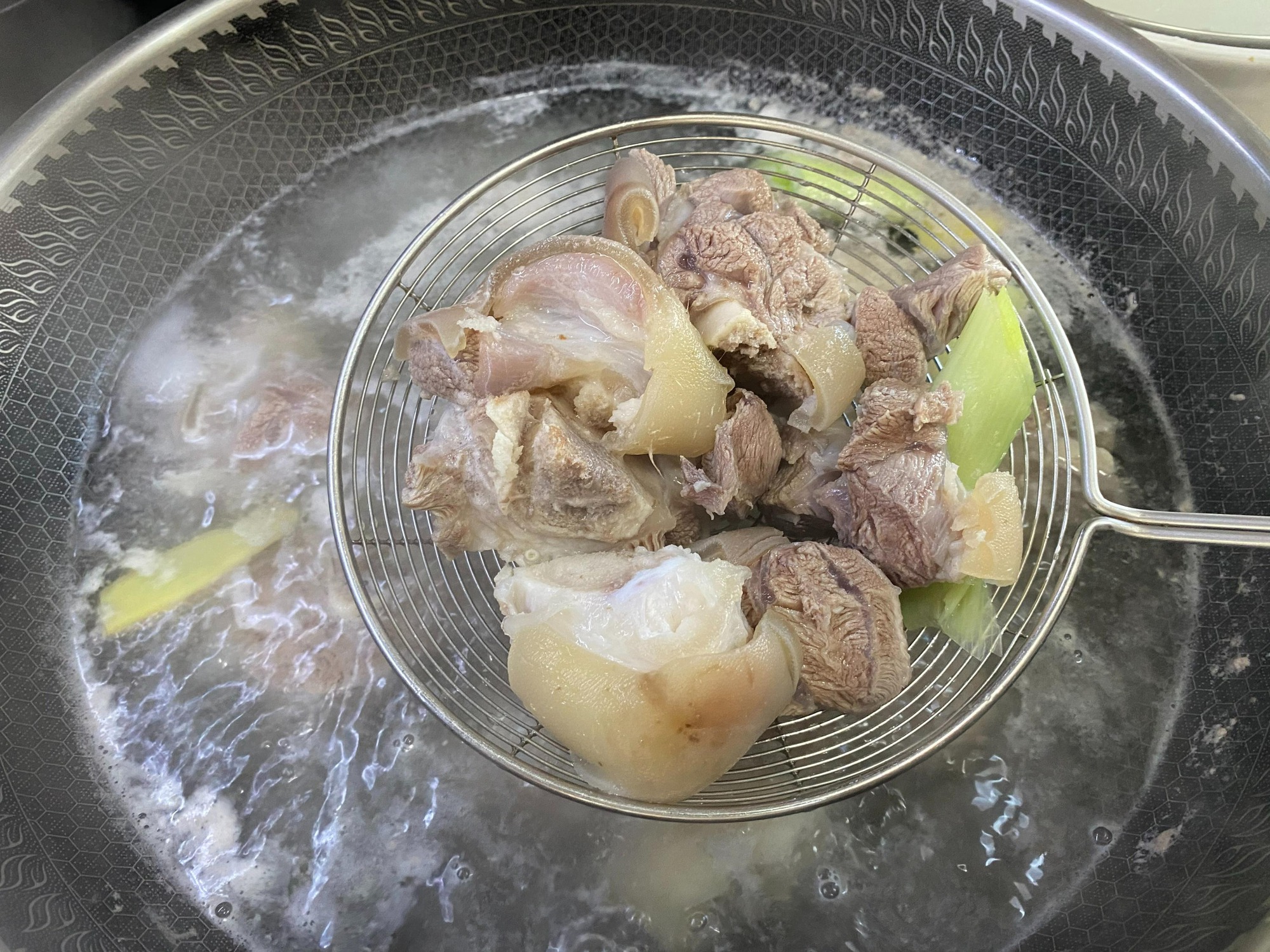 Loại thịt giàu năng lượng, dinh dưỡng phong phú, hương vị độc đáo, nấu canh cực thơm - Ảnh 5.