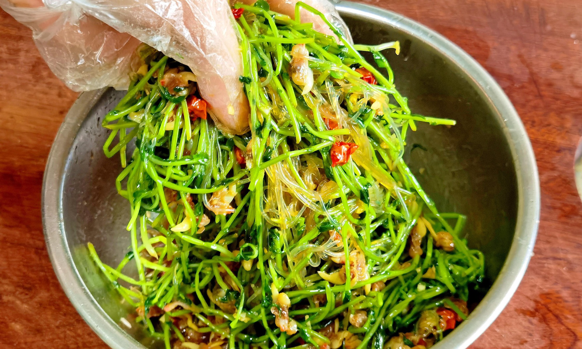 Loại rau "vàng xanh" cực bổ dưỡng, hương vị độc đáo, làm món trộn thanh mát, ngon miệng - Ảnh 6.