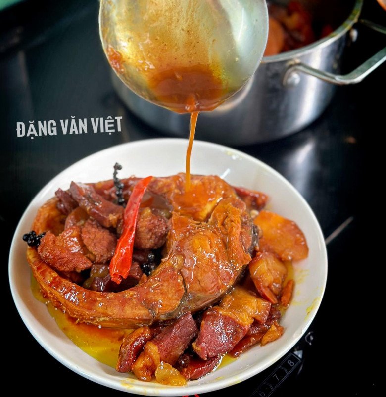 Cách kho cá đậm đà, không tanh, thơm nức mũi cho ngày đông của ông bố đảm- Ảnh 9.