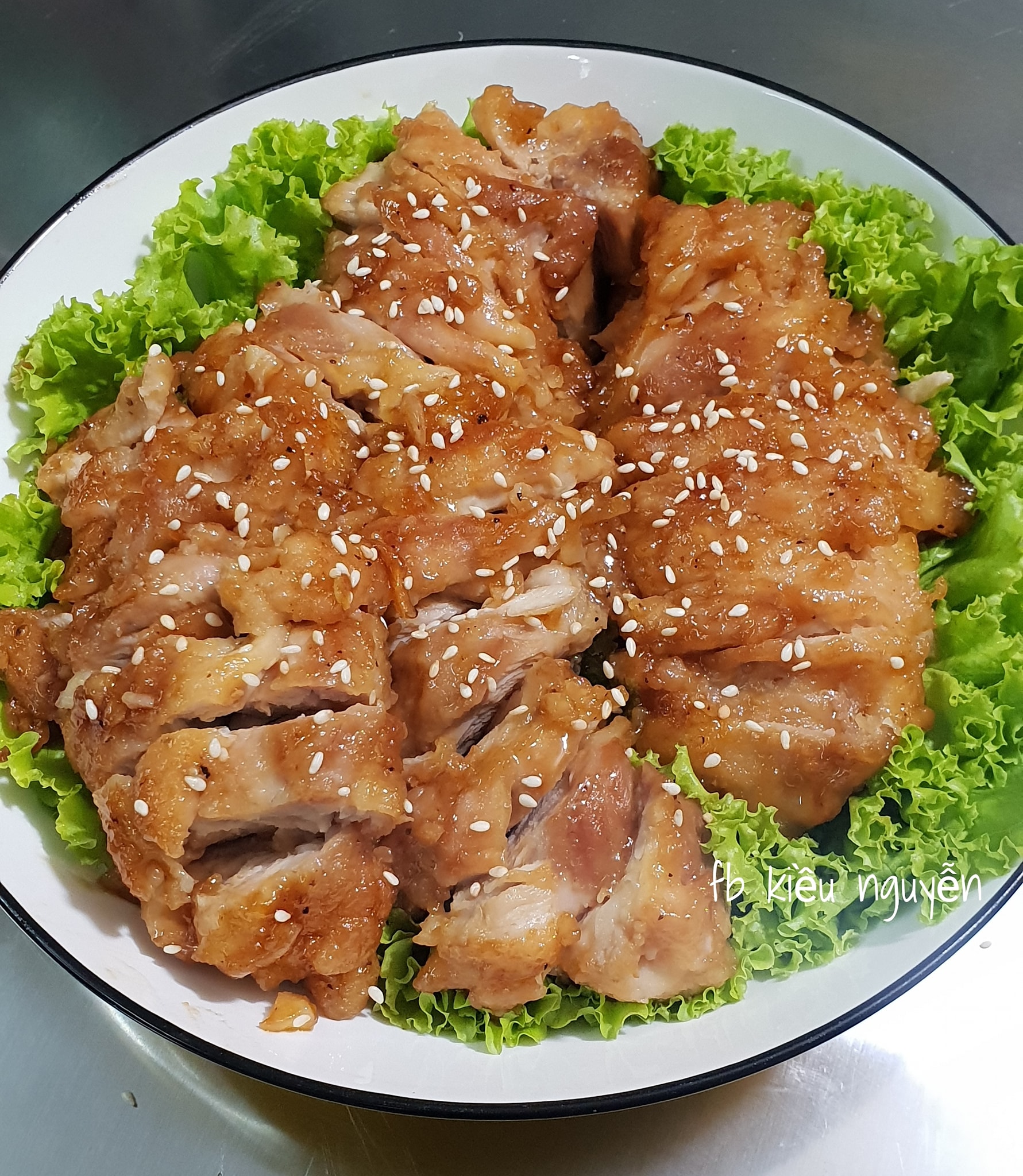 Bộ phận ngon nhất của con gà đừng luộc hay kho, đem sốt với nước tương cực ngon, đảm bảo đưa cơm- Ảnh 2.