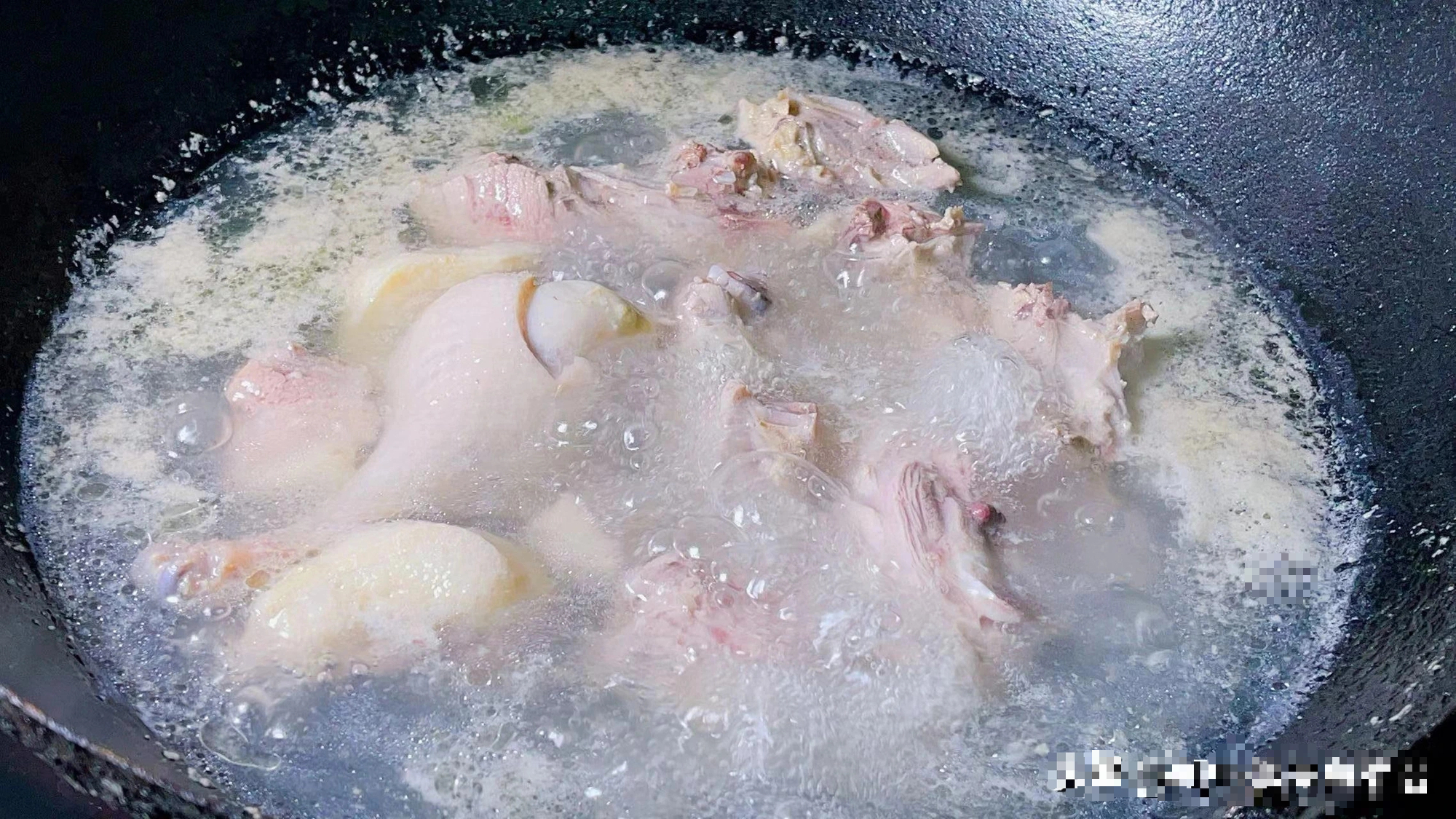 Loại thịt giá rẻ, giàu đạm, dưỡng phổi, thường xuyên ăn, quanh năm không ho, hấp gừng thơm phức- Ảnh 4.