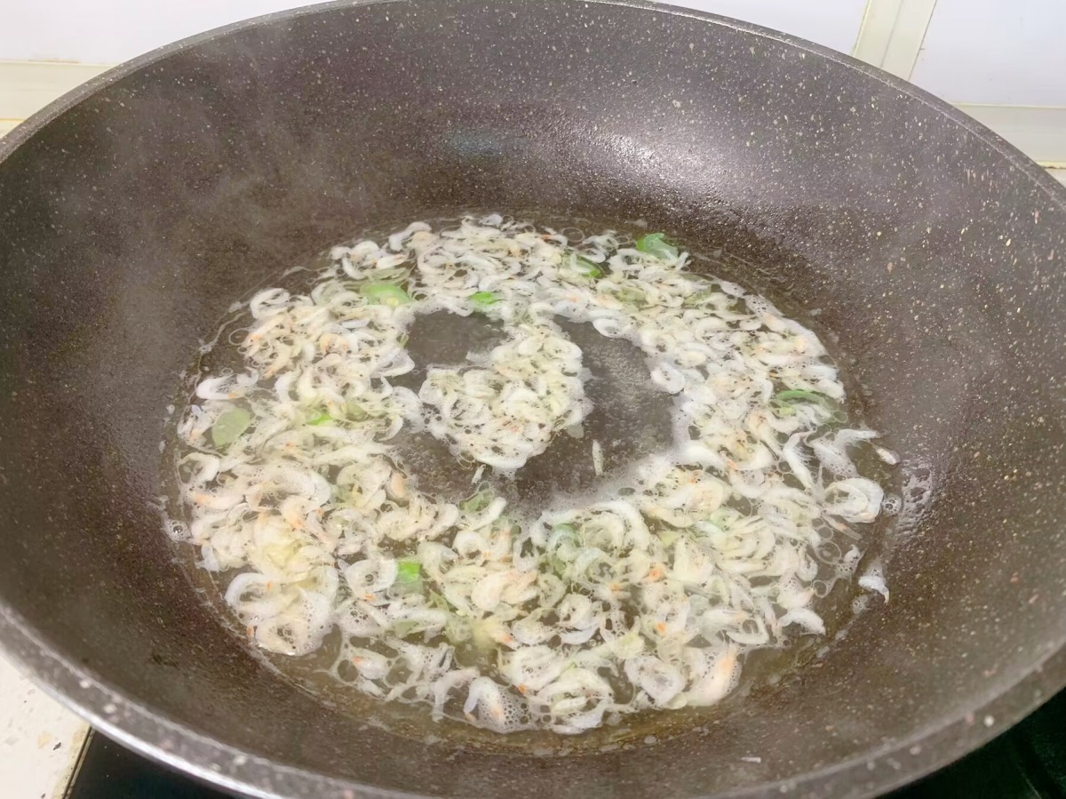 Ăn 1 lạng loại rau này hơn uống 10 hộp sữa, nấu canh với con tí tẹo này càng chắc xương, bổ dạ dày- Ảnh 5.