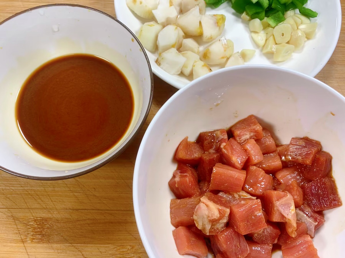 Ăn 1 cân loại củ này bằng 10 cân củ sen, dưỡng phổi, giải độc, xào với thịt bò giòn ngọt, thơm phức- Ảnh 3.