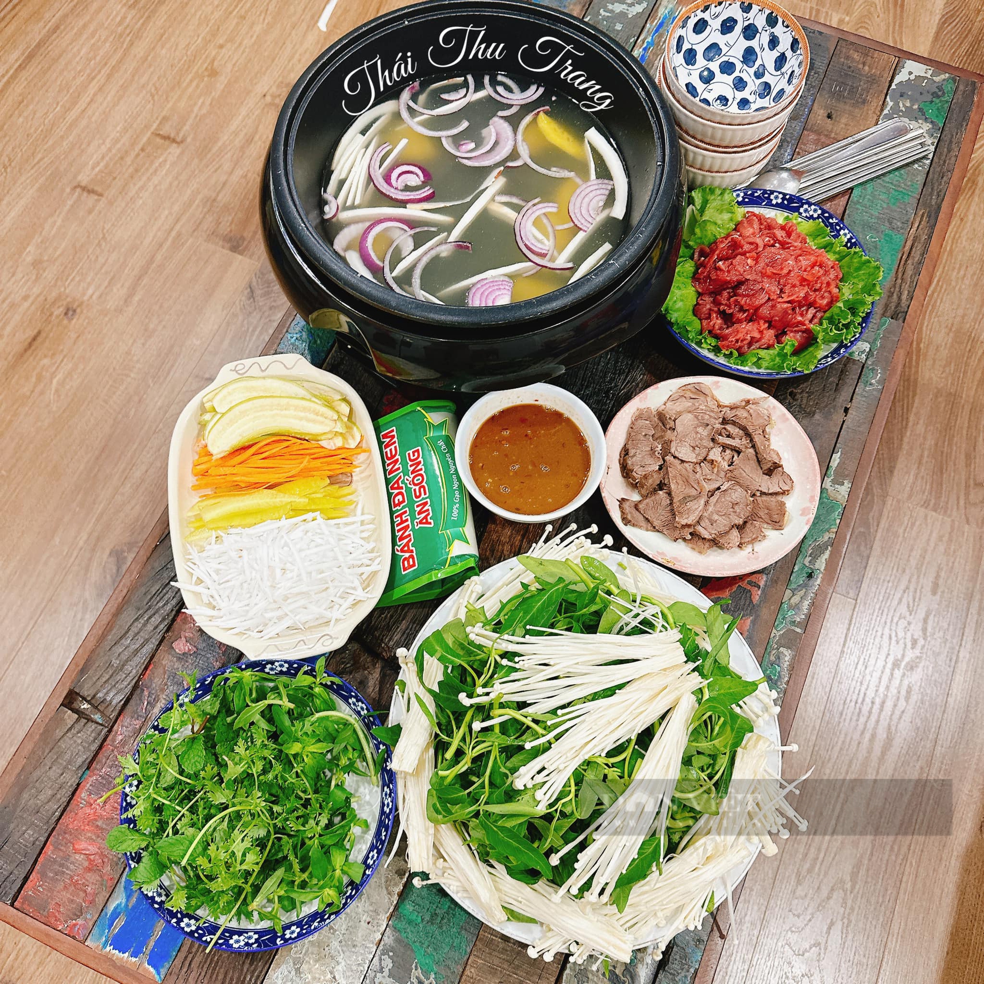 Loại thịt có sắt cao hơn thịt gà và cá, ăn nhiều bổ máu, đem nhúng dấm thành món siêu ngon - Ảnh 1.