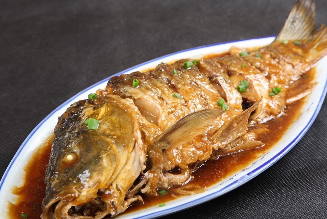 Kho cá nhất định không được cho gia vị này nếu không muốn cá có mùi tanh, khô xác- Ảnh 6.