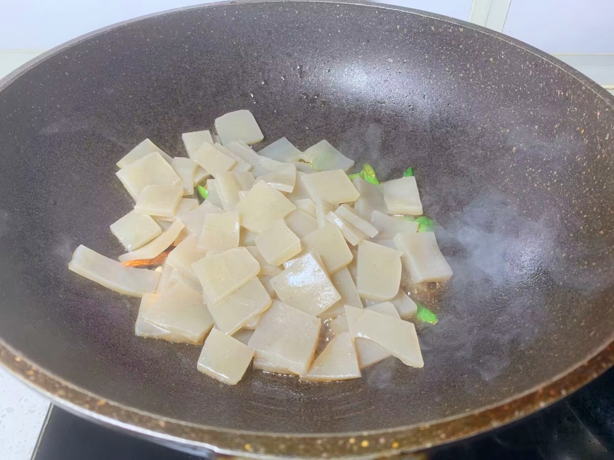 "Ăn 1 cân bằng ăn 10 con gà”, thực phẩm lạ hạ mỡ máu, ổn định đường huyết, xào cay cực ngon- Ảnh 5.