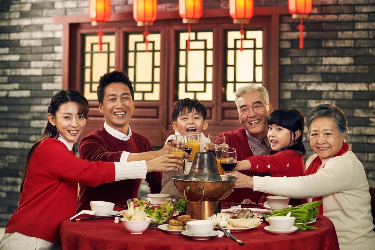 Người già dặn: Mùng 1 Tết, 8 việc không làm, năm mới may mắn, cát tường, của cải dư dả- Ảnh 7. Người già dặn: Mùng 1 Tết, 8 việc không làm, năm mới may mắn, cát tường, của cải dư dả- Ảnh 7.