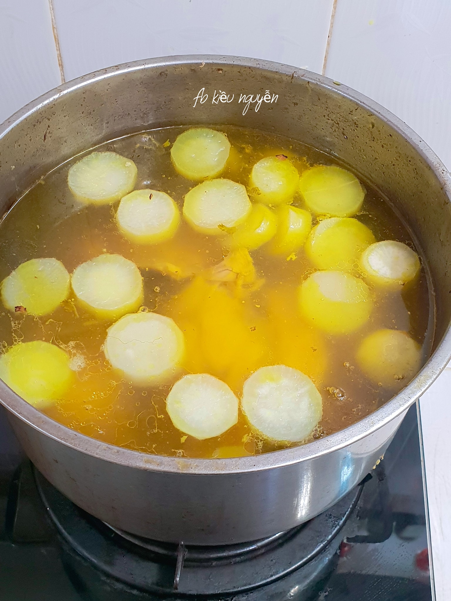Nấu phở gà thêm gia vị này, đảm bảo nước dùng trong và ngọt tự nhiên- Ảnh 7. Nấu phở gà thêm gia vị này, đảm bảo nước dùng trong và ngọt tự nhiên- Ảnh 7.