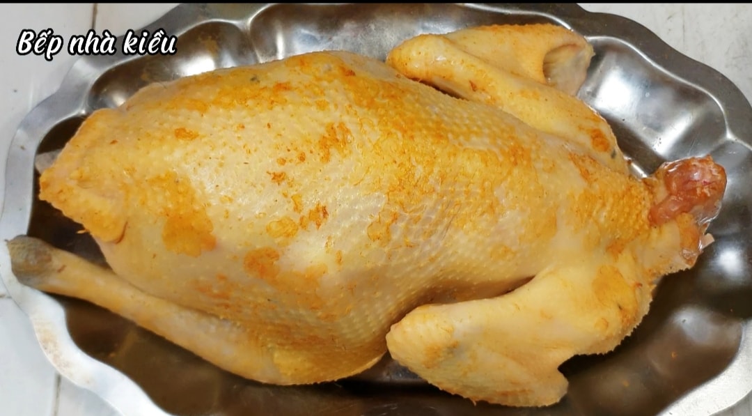Nấu phở gà thêm gia vị này, đảm bảo nước dùng trong và ngọt tự nhiên- Ảnh 3. Nấu phở gà thêm gia vị này, đảm bảo nước dùng trong và ngọt tự nhiên- Ảnh 3.