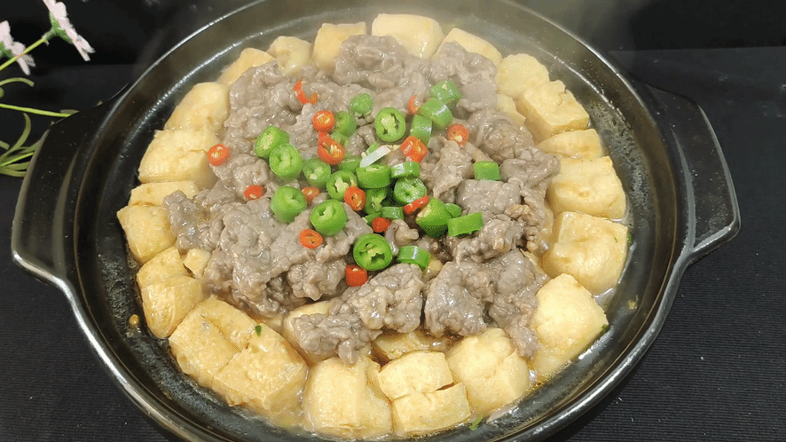 Loại thịt mềm mượt, giàu protein, siêu năng lượng, hầm với đậu phụ thành món ngon mới lạ- Ảnh 1.