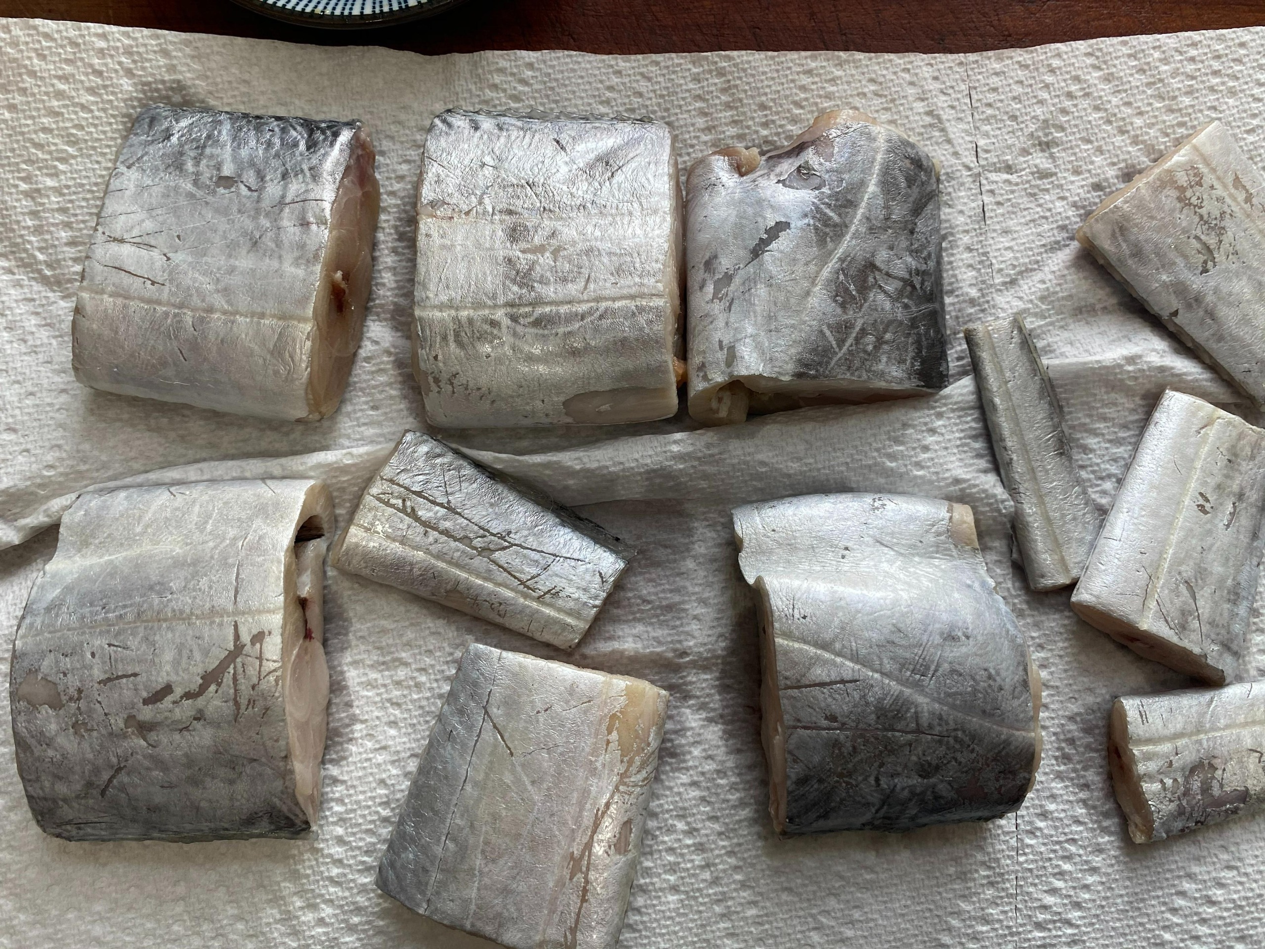 Loại cá dài dằng dặc, nhiều thịt, ít xương, "thần dược" bổ cho mắt, tốt cho não, hầm, rán đều ngon - Ảnh 5.