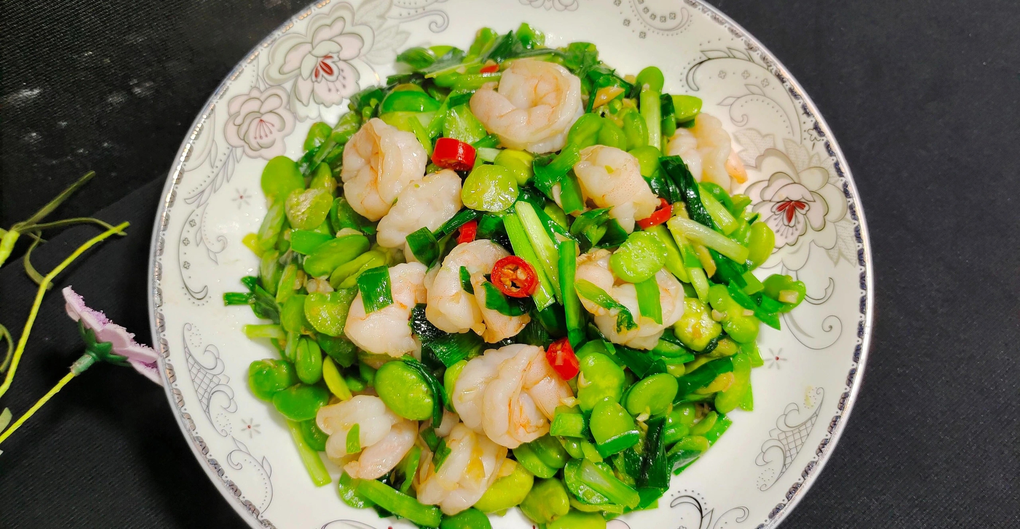 Loại hạt xuân xanh mướt, cải thiện trí thông minh, tốt cho xương khớp, xào với tôm thơm phức- Ảnh 4.