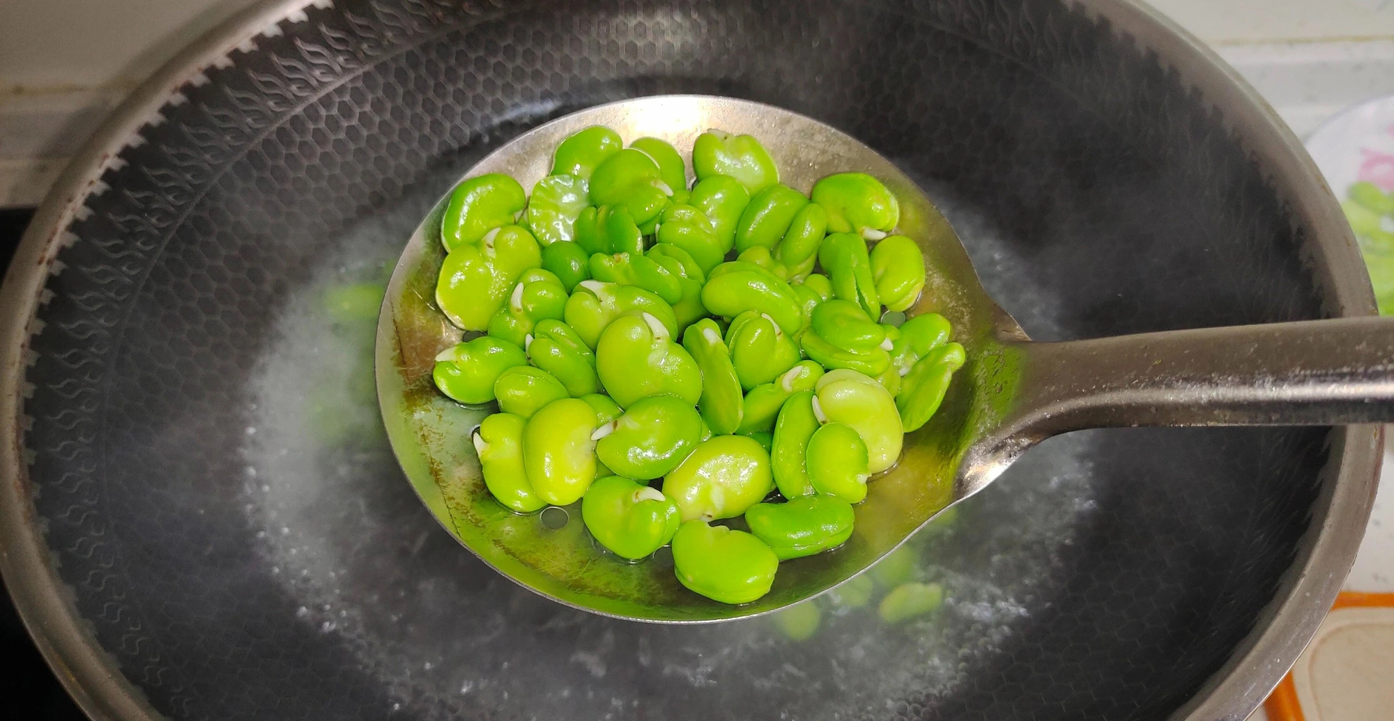 Loại hạt xuân xanh mướt, cải thiện trí thông minh, tốt cho xương khớp, xào với tôm thơm phức- Ảnh 8.