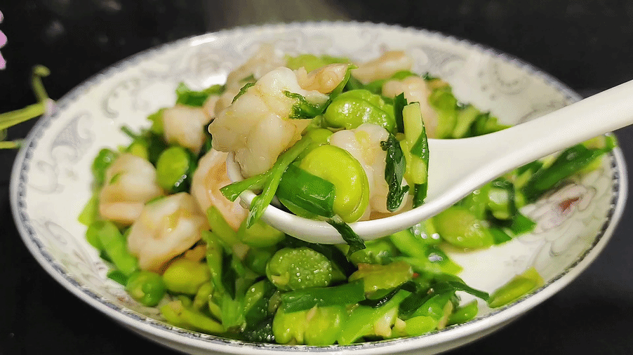 Loại hạt xuân xanh mướt, cải thiện trí thông minh, tốt cho xương khớp, xào với tôm thơm phức- Ảnh 2.