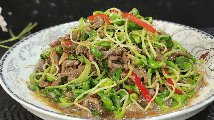 Loại rau "nhân sâm xanh" ít người biết, siêu vitamin, bổ máu, lợi gan, xào thịt bò cực giòn ngọt- Ảnh 2.