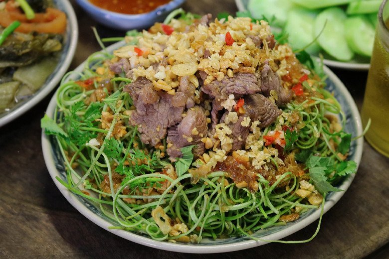 Cách làm nộm bò rau muống giòn ngon, thanh mát cho ngày hè- Ảnh 2. Cách làm nộm bò rau muống giòn ngon, thanh mát cho ngày hè- Ảnh 2.