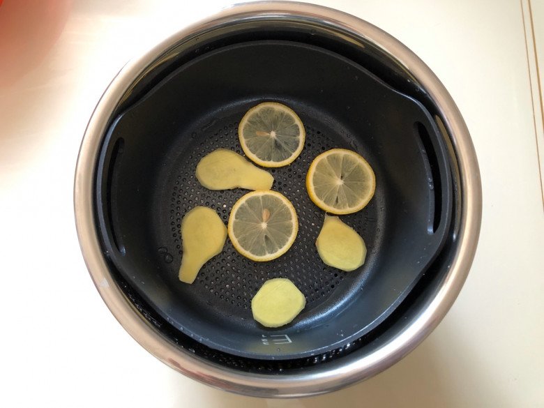 Cho thịt gà vào nồi cơm điện, hơn nửa tiếng sau được món ngon ăn mãi không chán- Ảnh 6.