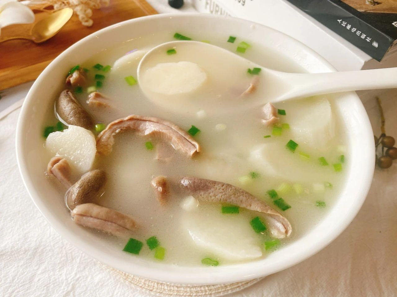 Loại củ màu như ngọc, hương như hoa, dưỡng nhan, bồi bổ dạ dày, tăng cường miễn dịch- Ảnh 3.