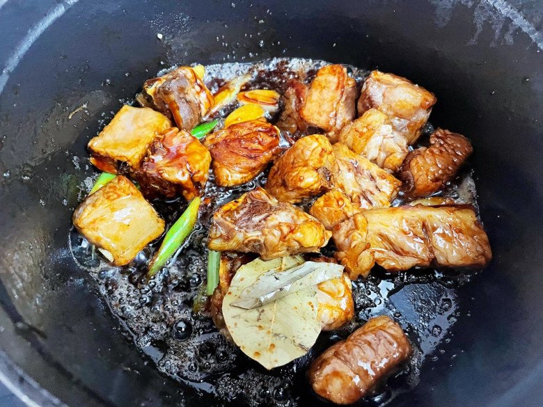 Sườn kho không đã ngon, thêm quả bé tí lại bùi bùi này vào độ hấp dẫn tăng gấp bội- Ảnh 5. Sườn kho không đã ngon, thêm quả bé tí lại bùi bùi này vào độ hấp dẫn tăng gấp bội- Ảnh 5.