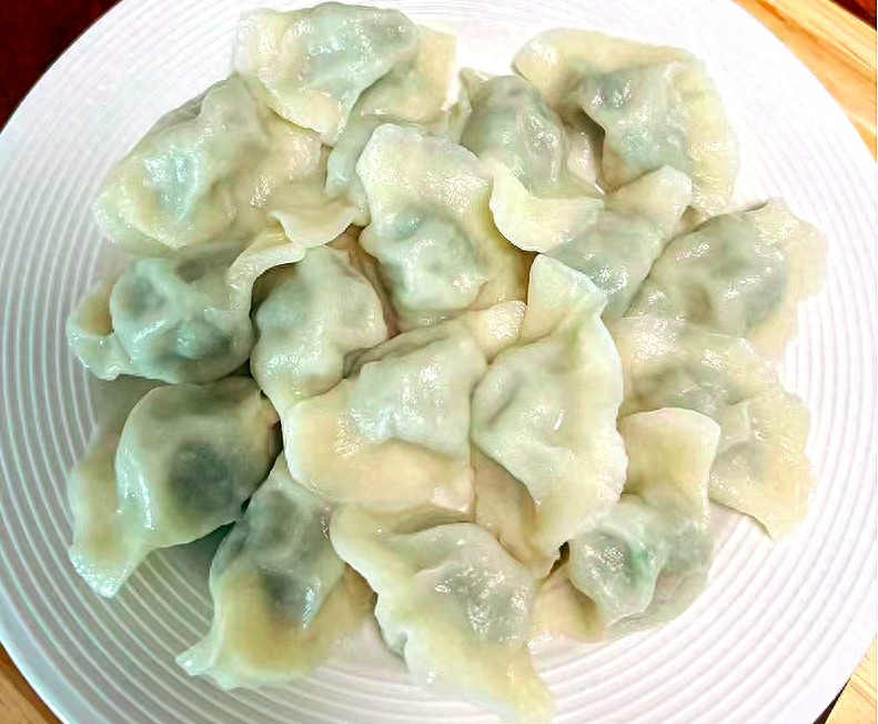 Tháng 3 Âm lịch, ăn loại rau dại này giúp cải thiện thị lực, tăng cường cơ bắp, làm sủi cảo cực ngon- Ảnh 1.