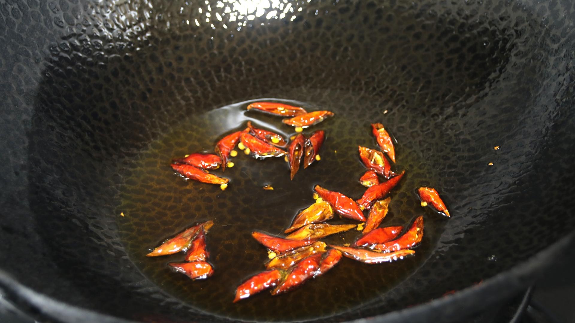 Loại rau có axit folic gấp 46 lần dưa chuột, ăn nhiều bổ máu, tốt xương, trộn chua cay ngon tuyệt- Ảnh 12.