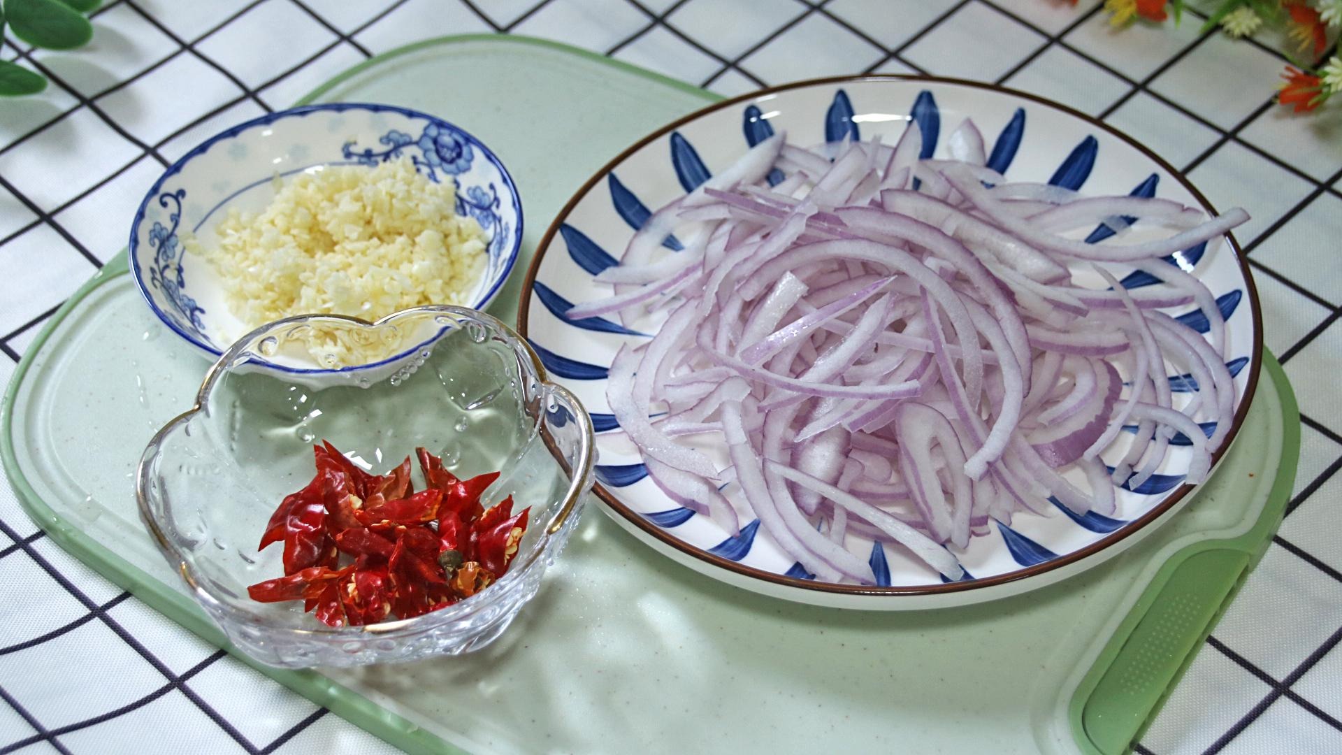 Loại rau có axit folic gấp 46 lần dưa chuột, ăn nhiều bổ máu, tốt xương, trộn chua cay ngon tuyệt- Ảnh 7.