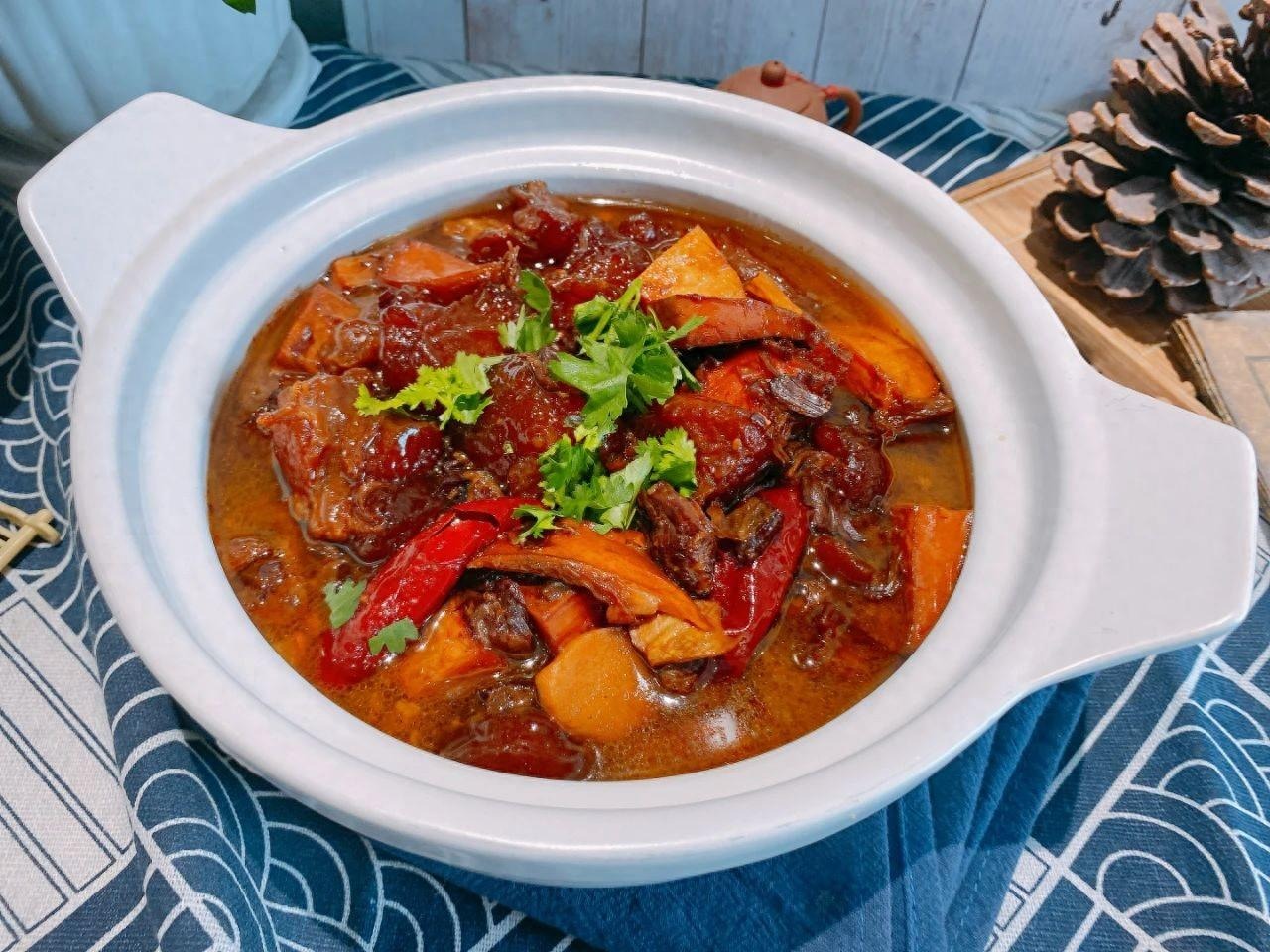 Loại thịt là "kho collagen tự nhiên", giảm lão hóa, tốt xương khớp, hầm nhừ trẻ già đều thích- Ảnh 1.