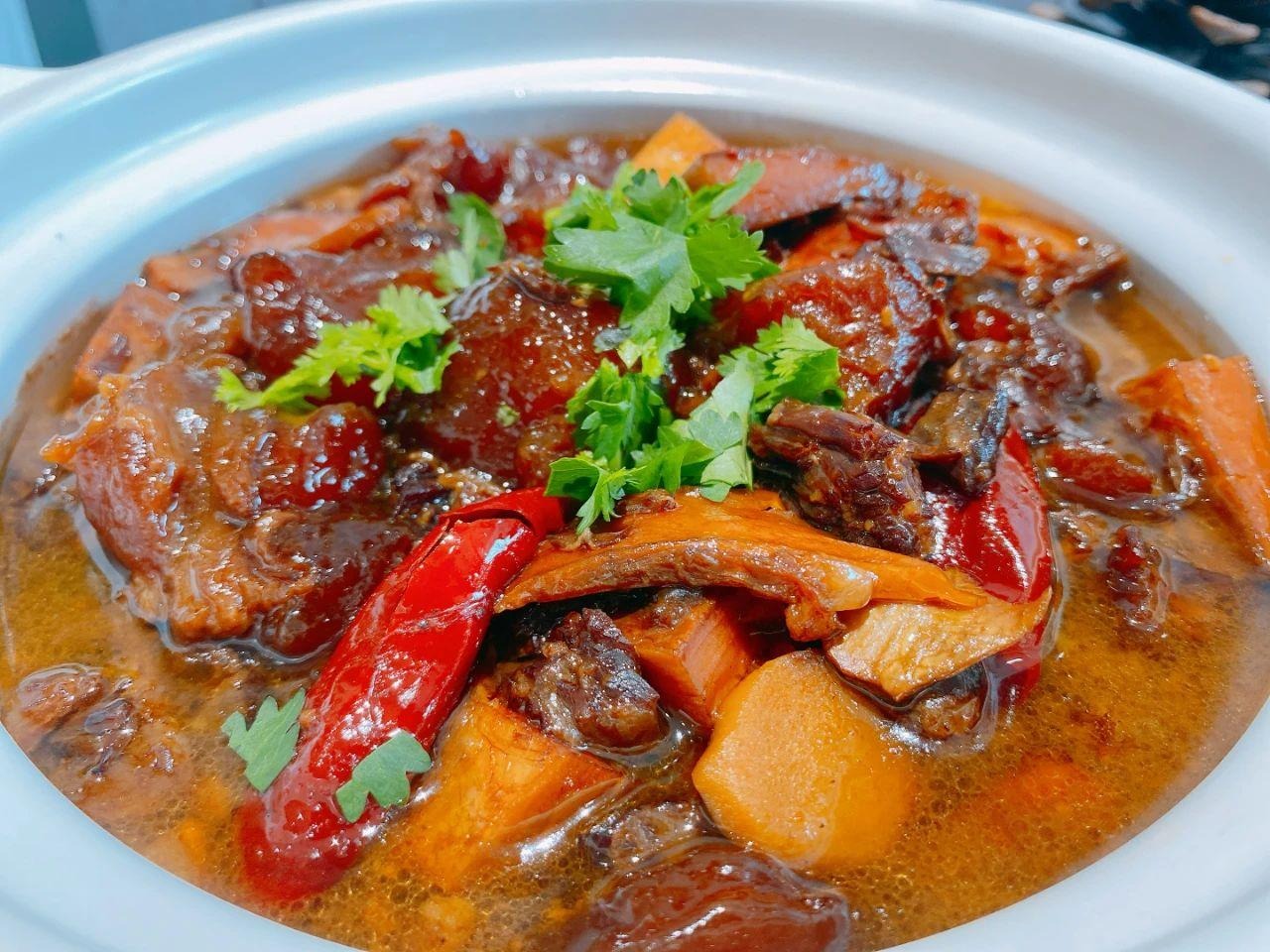 Loại thịt là "kho collagen tự nhiên", giảm lão hóa, tốt xương khớp, hầm nhừ trẻ già đều thích- Ảnh 3.