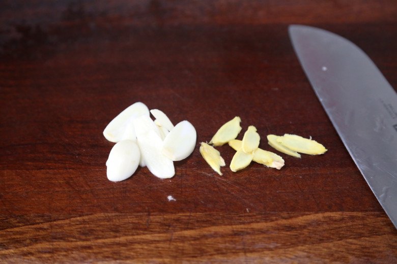 Thịt gà kho không đã ngon, thêm củ này vào món ăn thêm lạ miệng, đánh bay nồi cơm- Ảnh 2.