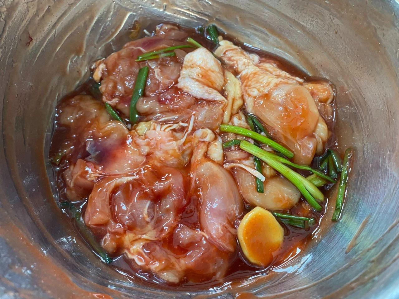 Loại thịt ngon hơn cá, nhiều đạm, ít mỡ hơn thịt lợn, ăn nhiều không lo tăng cân, om nhừ rất thơm- Ảnh 6.