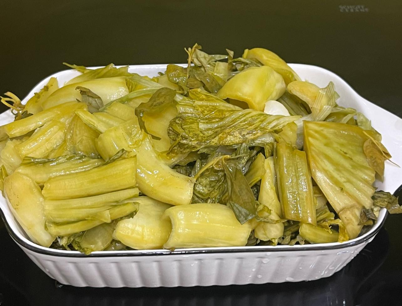 Loại thịt giàu vitamin B12 bậc nhất, sắt cao hơn thịt gà và cá, đem nấu với dưa chua ngon rất ngon- Ảnh 2.